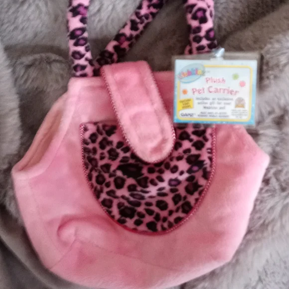 Webkinz chihuahua in pink purse - Picture 5 of 12